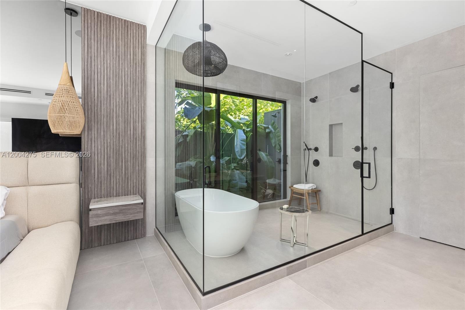 PLANTATION - Residential