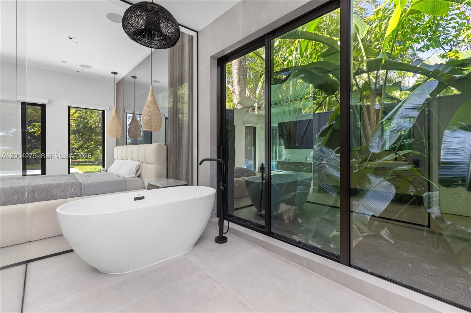 PLANTATION - Residential