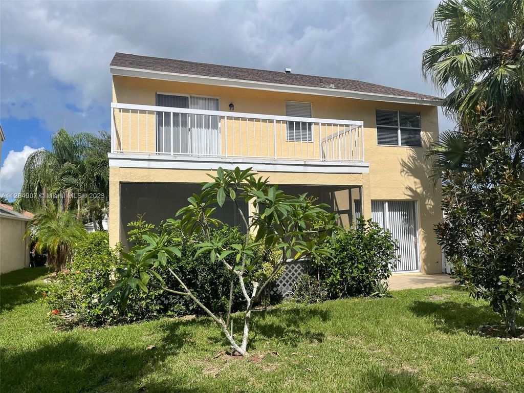 Photo of 1222 Sussex St, Boynton Beach, FL 33436 (MLS # A11284907)