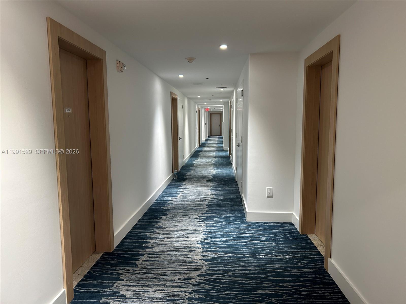 IVY CONDO - Residential