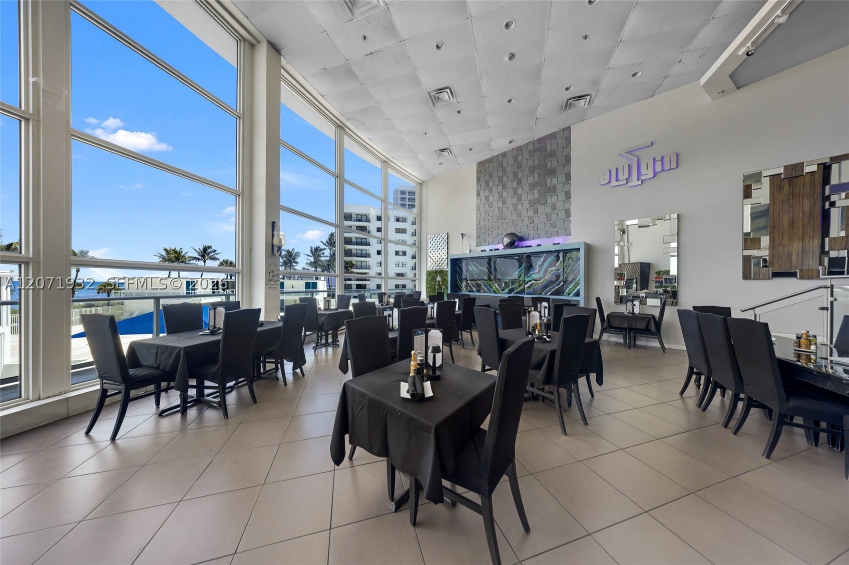 5445 Collins Ave CU-2A