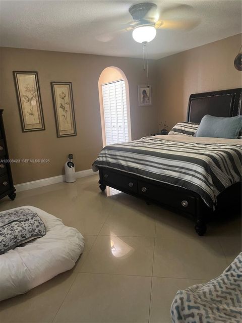 Tiny photo for 15146 SW 92nd Ter, Miami, FL 33196 (MLS # A12008423)