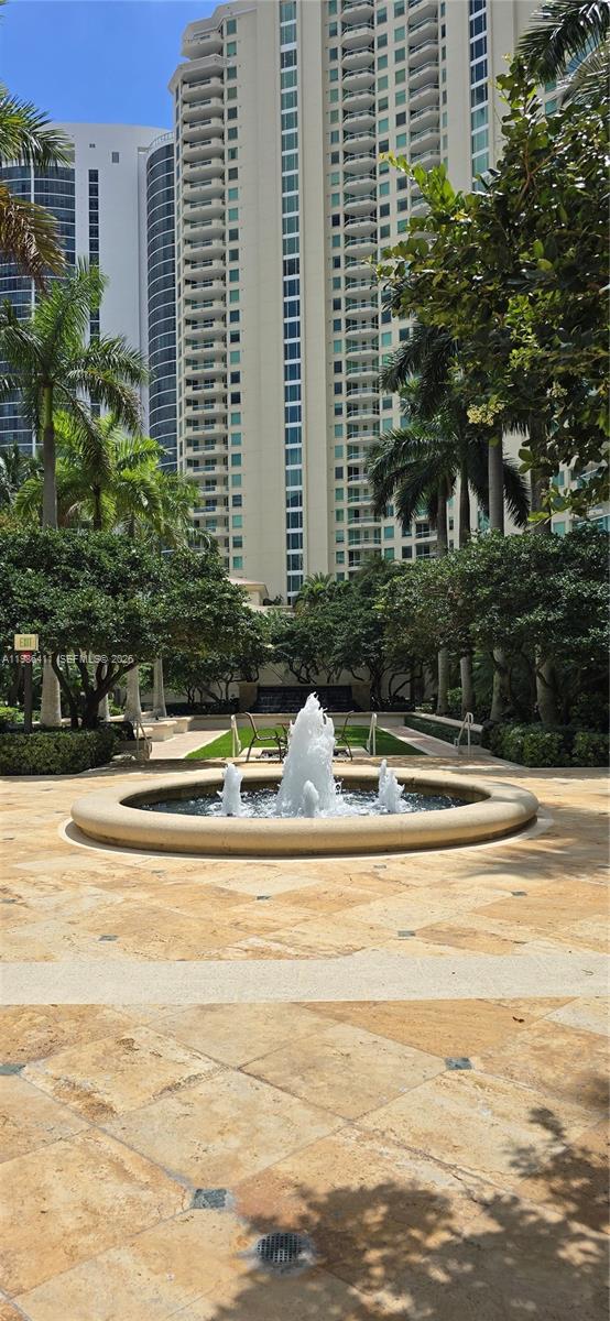 WATERGARDEN CONDO - Residential Lease