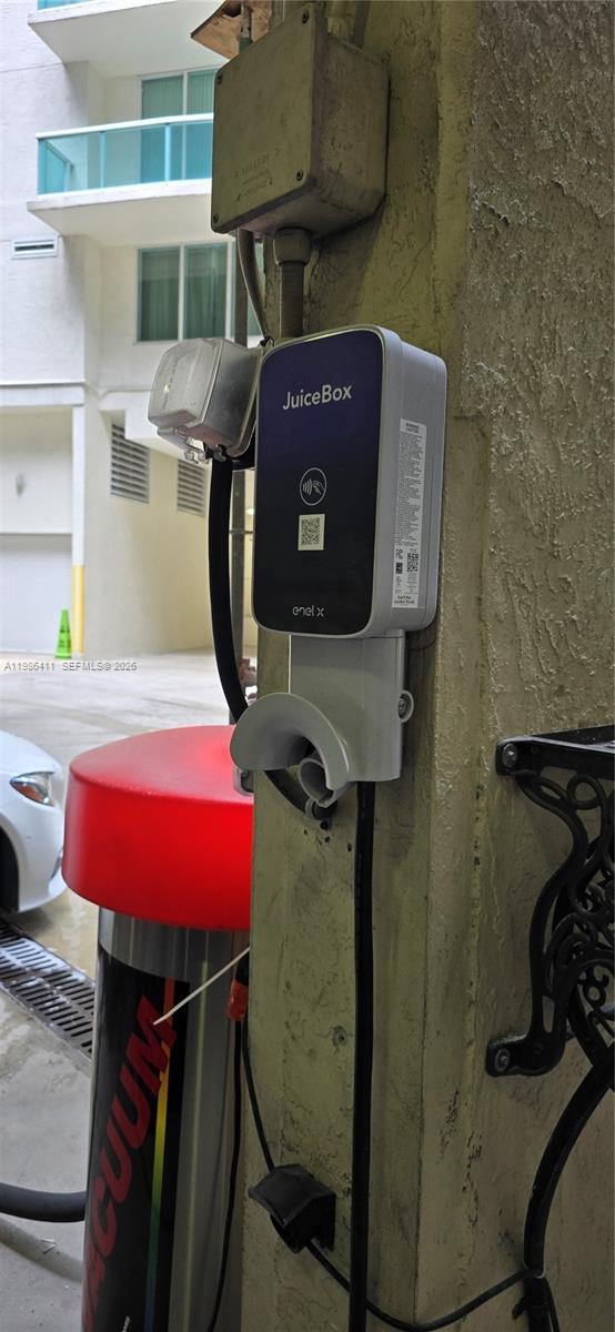 WATERGARDEN CONDO - Residential Lease