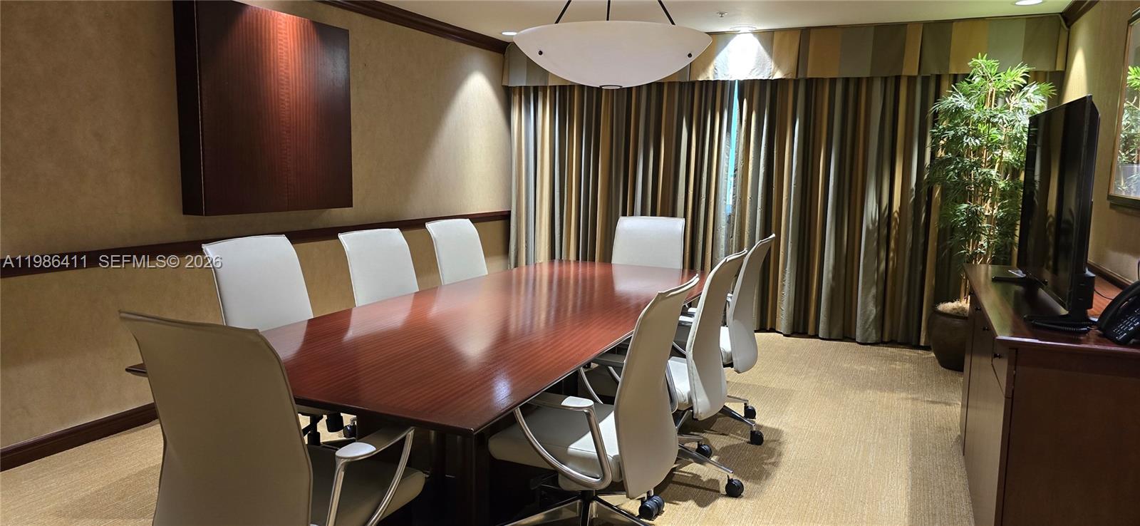 WATERGARDEN CONDO - Residential Lease