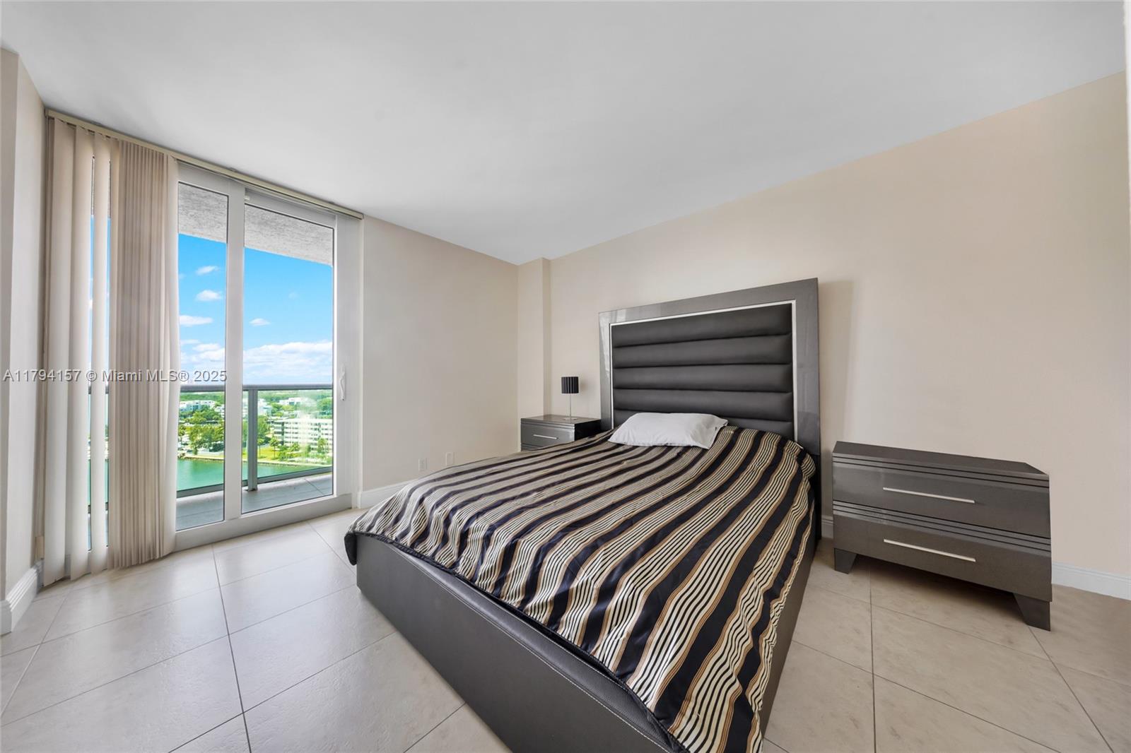 ARLEN HOUSE EAST CONDO - Residential