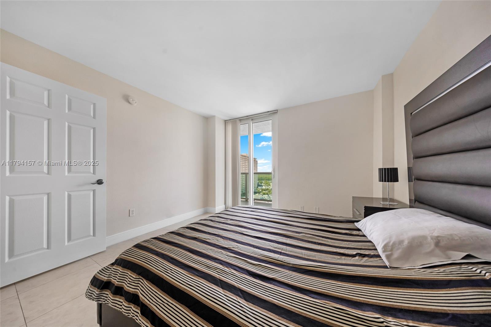 ARLEN HOUSE EAST CONDO - Residential
