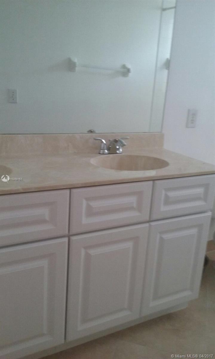 SONOMA II - Residential Lease