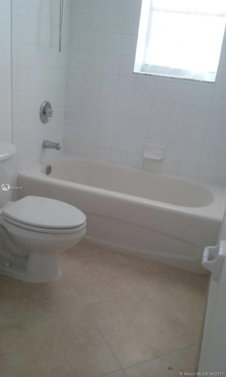 SONOMA II - Residential Lease