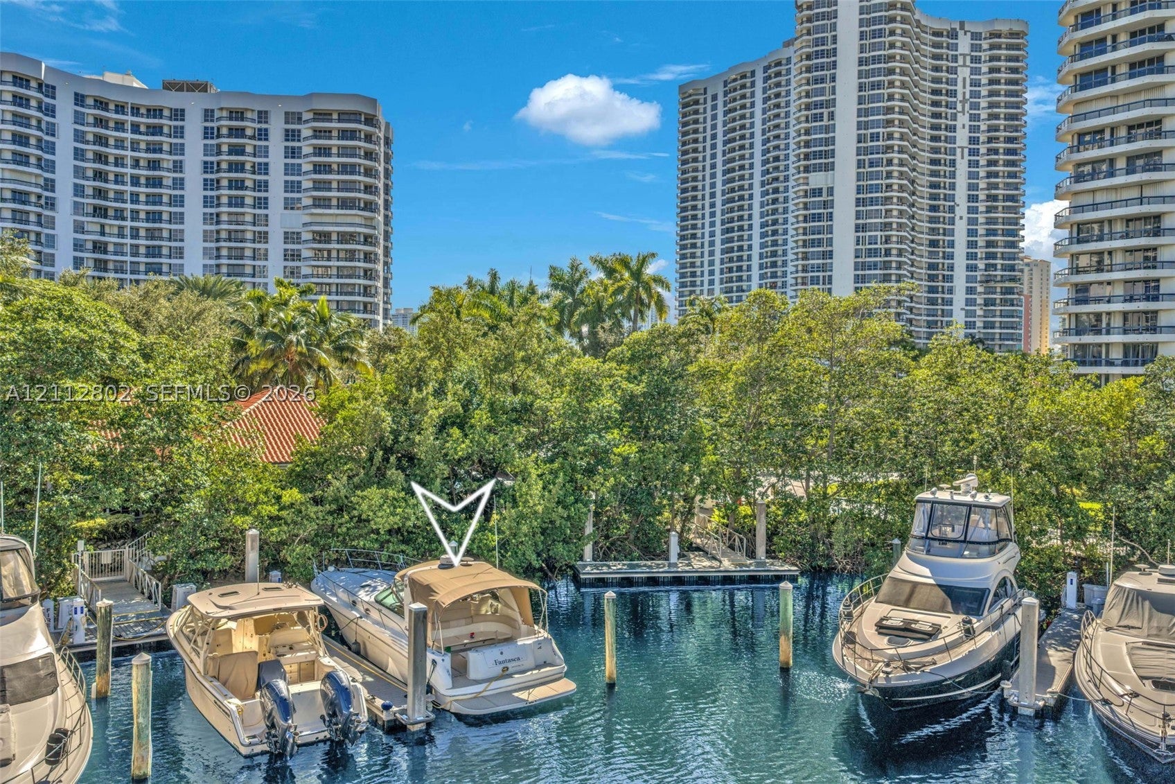 3575 Mystic Pointe Dr