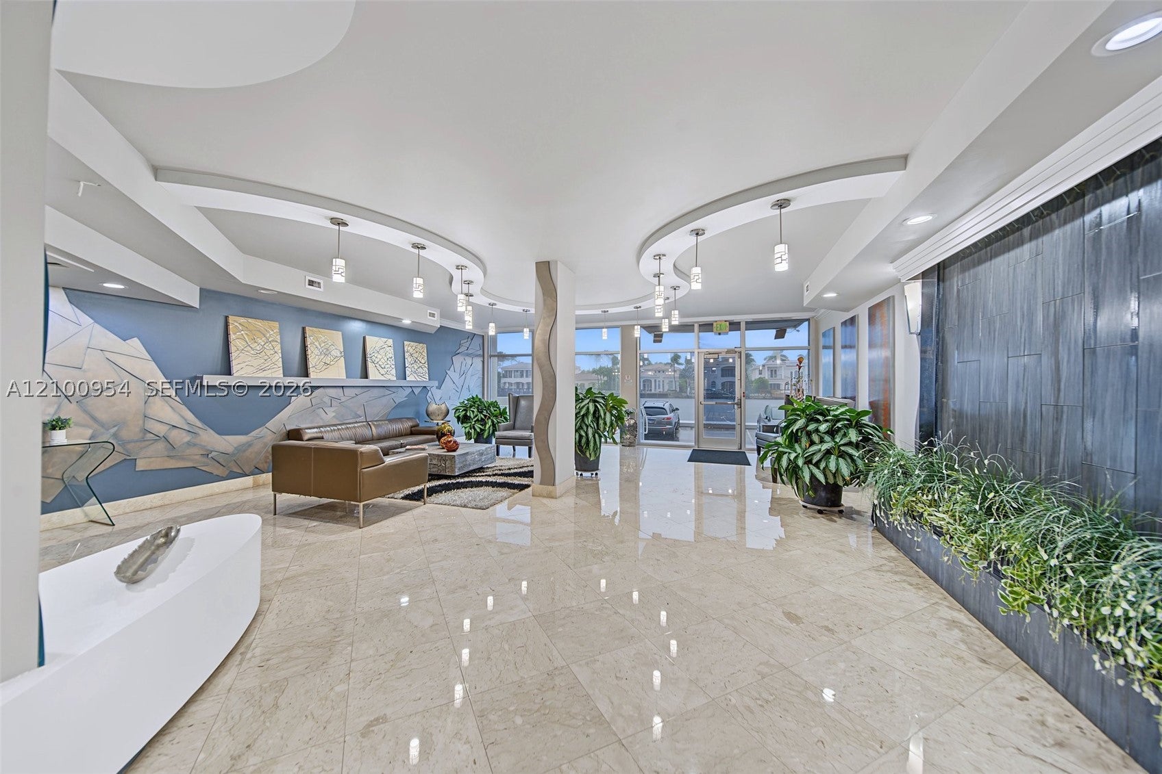 1500 S Ocean Dr 15H