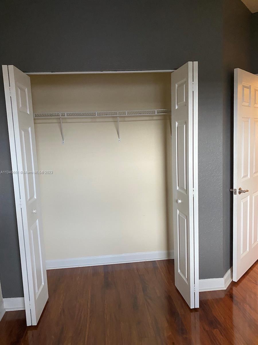 SUNSET RESIDENTIAL - Residential Lease