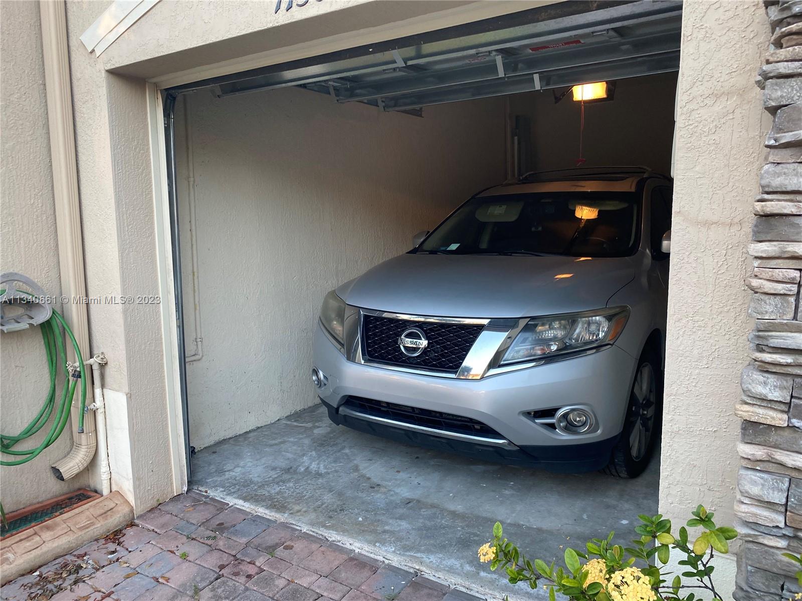 SUNSET RESIDENTIAL - Residential Lease