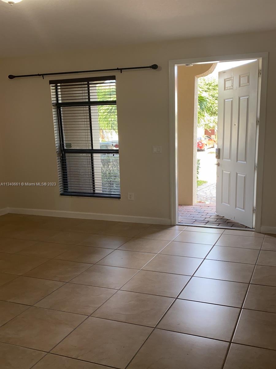 SUNSET RESIDENTIAL - Residential Lease