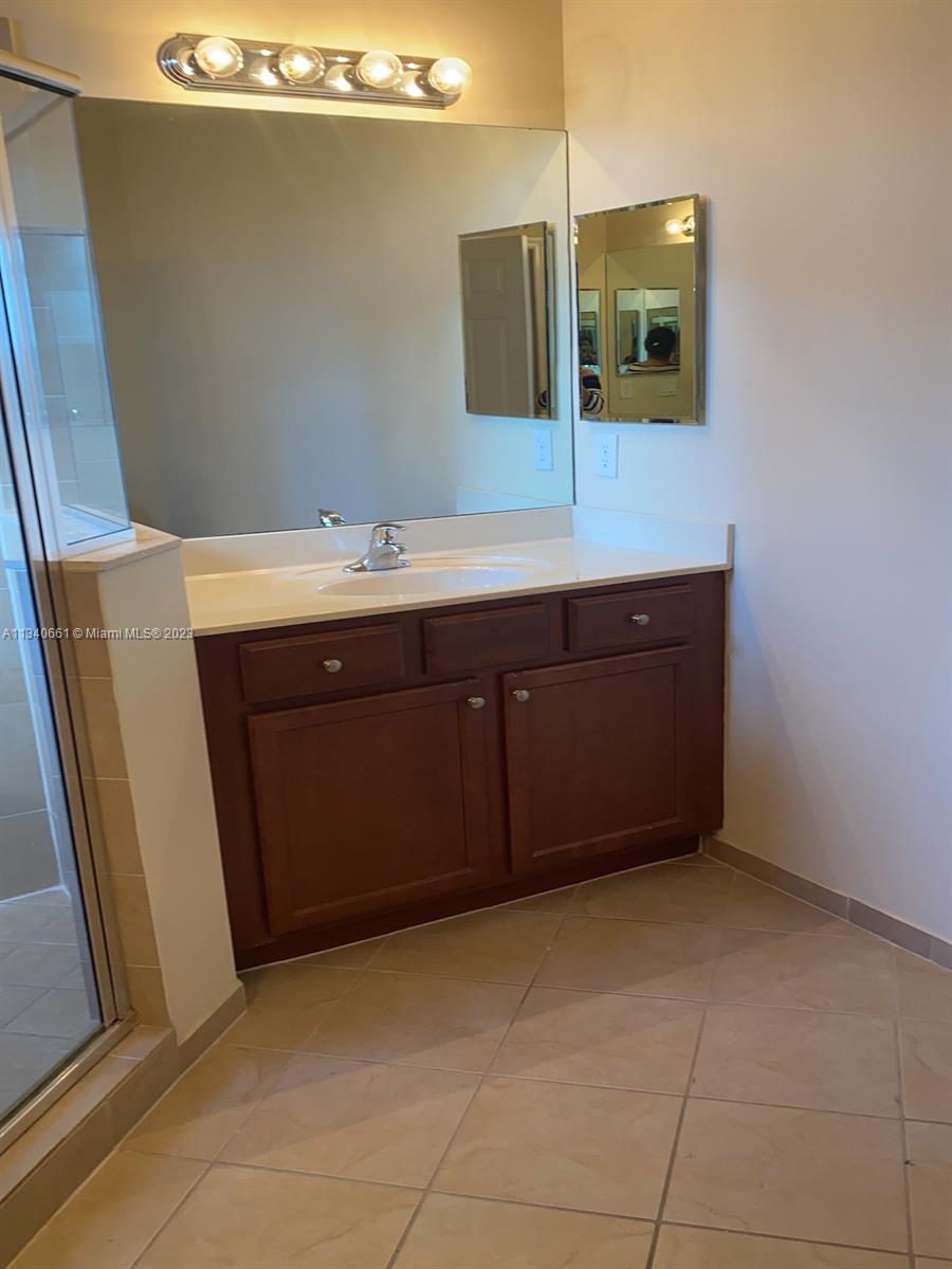 SUNSET RESIDENTIAL - Residential Lease