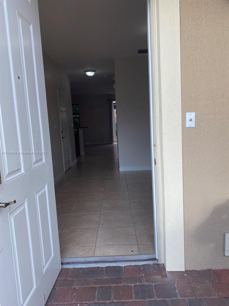 SUNSET RESIDENTIAL - Residential Lease