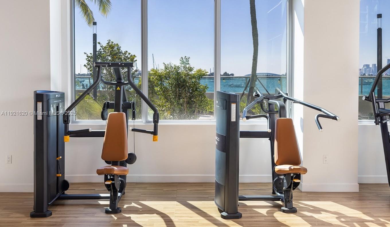 FLAMINGO SOUTH BEACH I CO - Residential