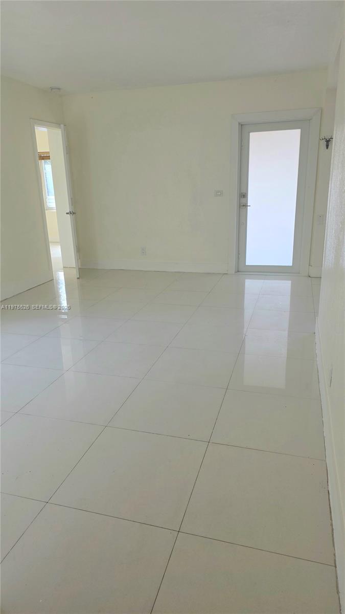 BUENA VISTA GARDENS - Residential Lease