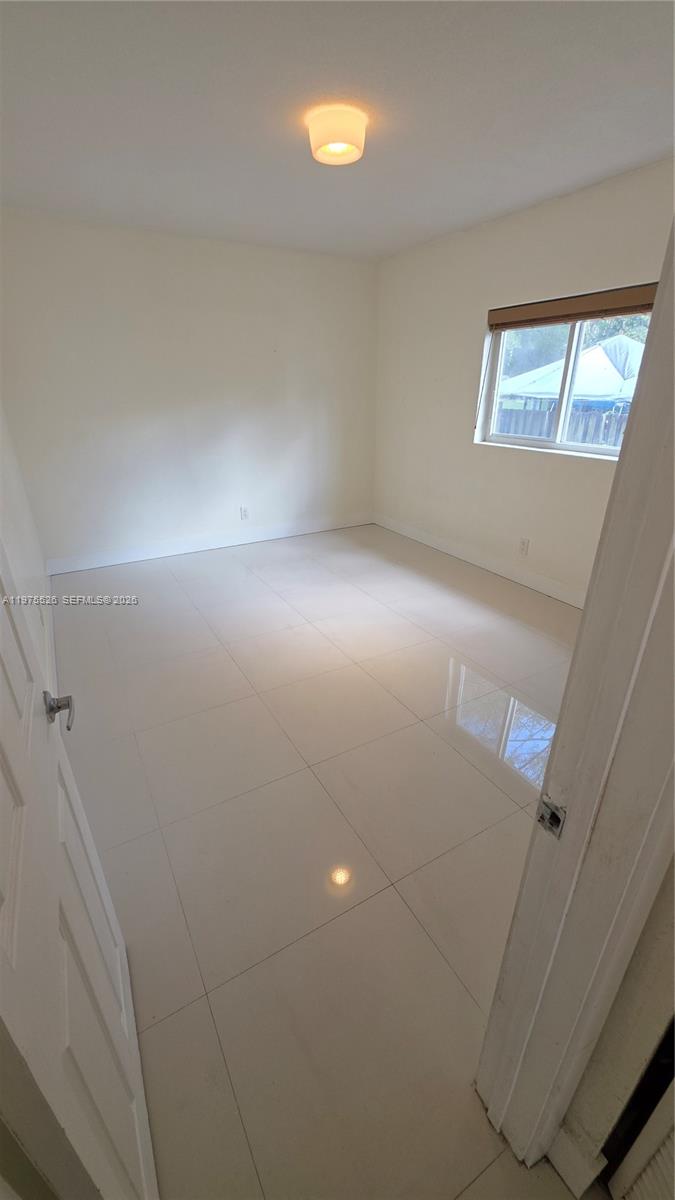 BUENA VISTA GARDENS - Residential Lease