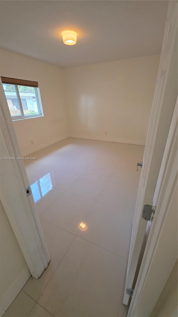 BUENA VISTA GARDENS - Residential Lease