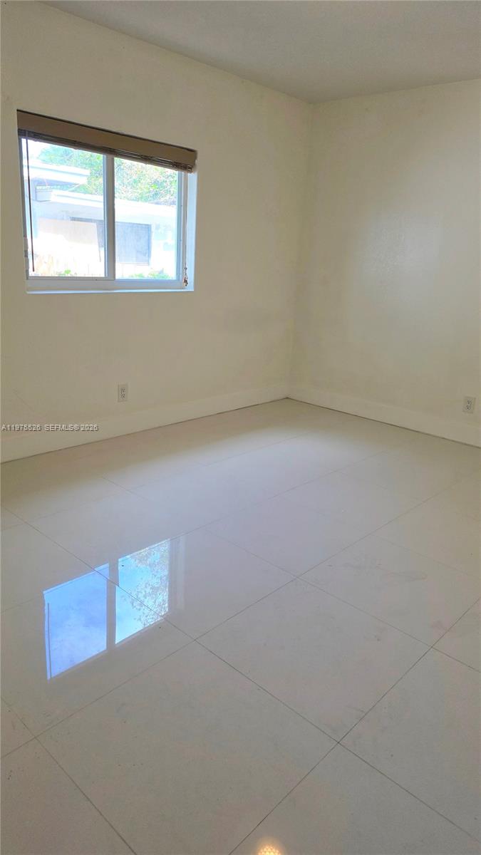 BUENA VISTA GARDENS - Residential Lease