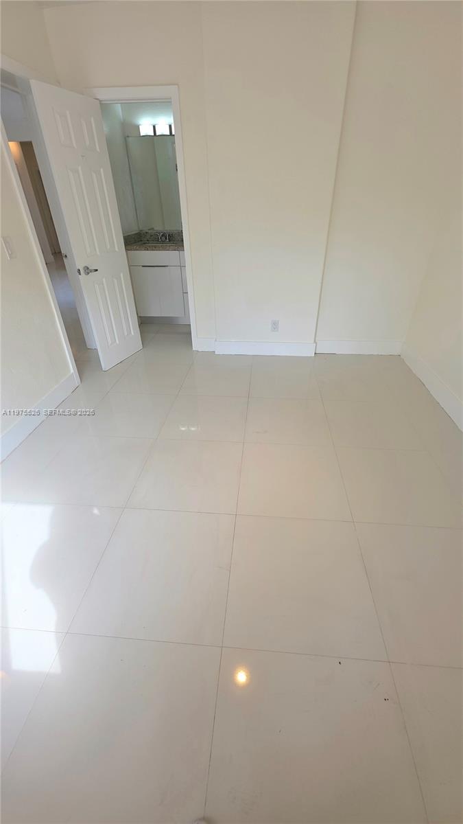 BUENA VISTA GARDENS - Residential Lease