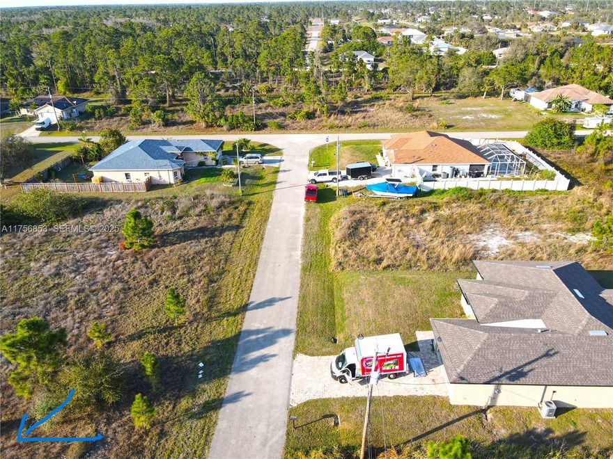 Excellent opportunity in an area with new construction homes being built. Just a short drive to Fort Myers and Punta Gorda airports, two spring training facilities and beaches!