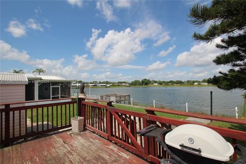 A home in Okeechobee