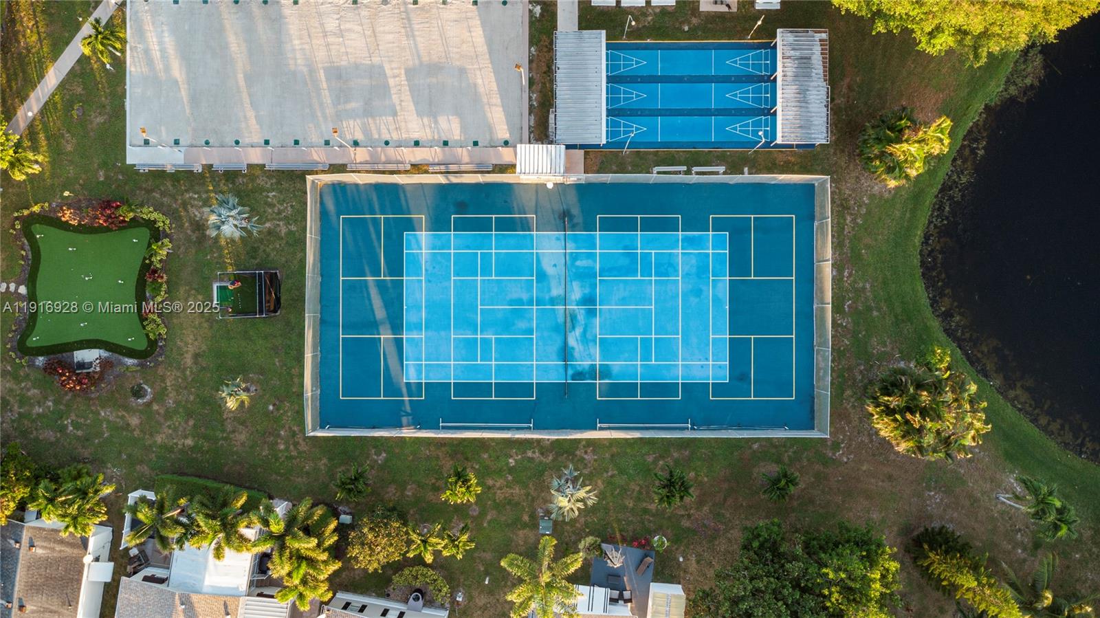 HIGHLAND MEADOWS ESTATES - Residential