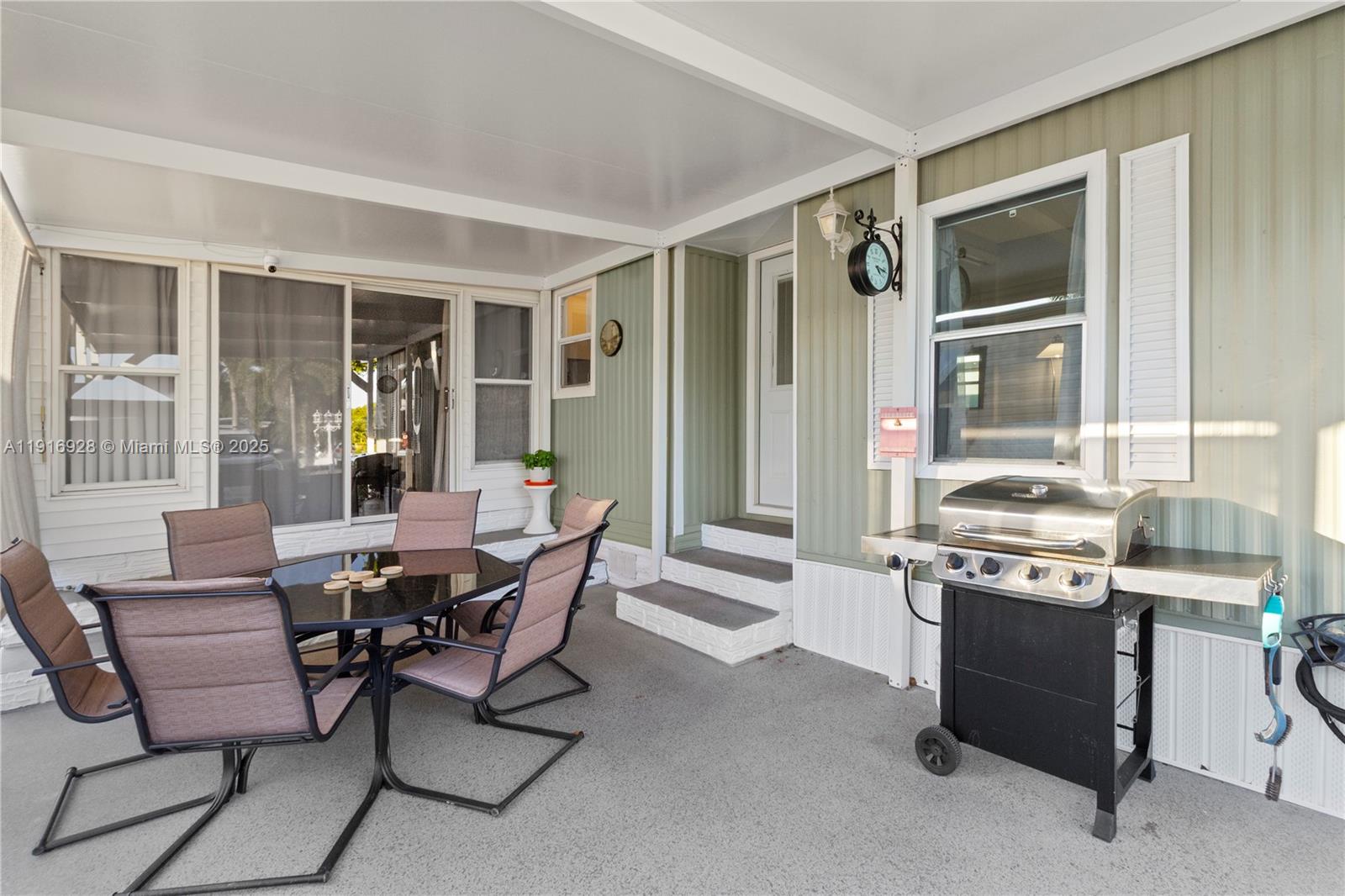 HIGHLAND MEADOWS ESTATES - Residential