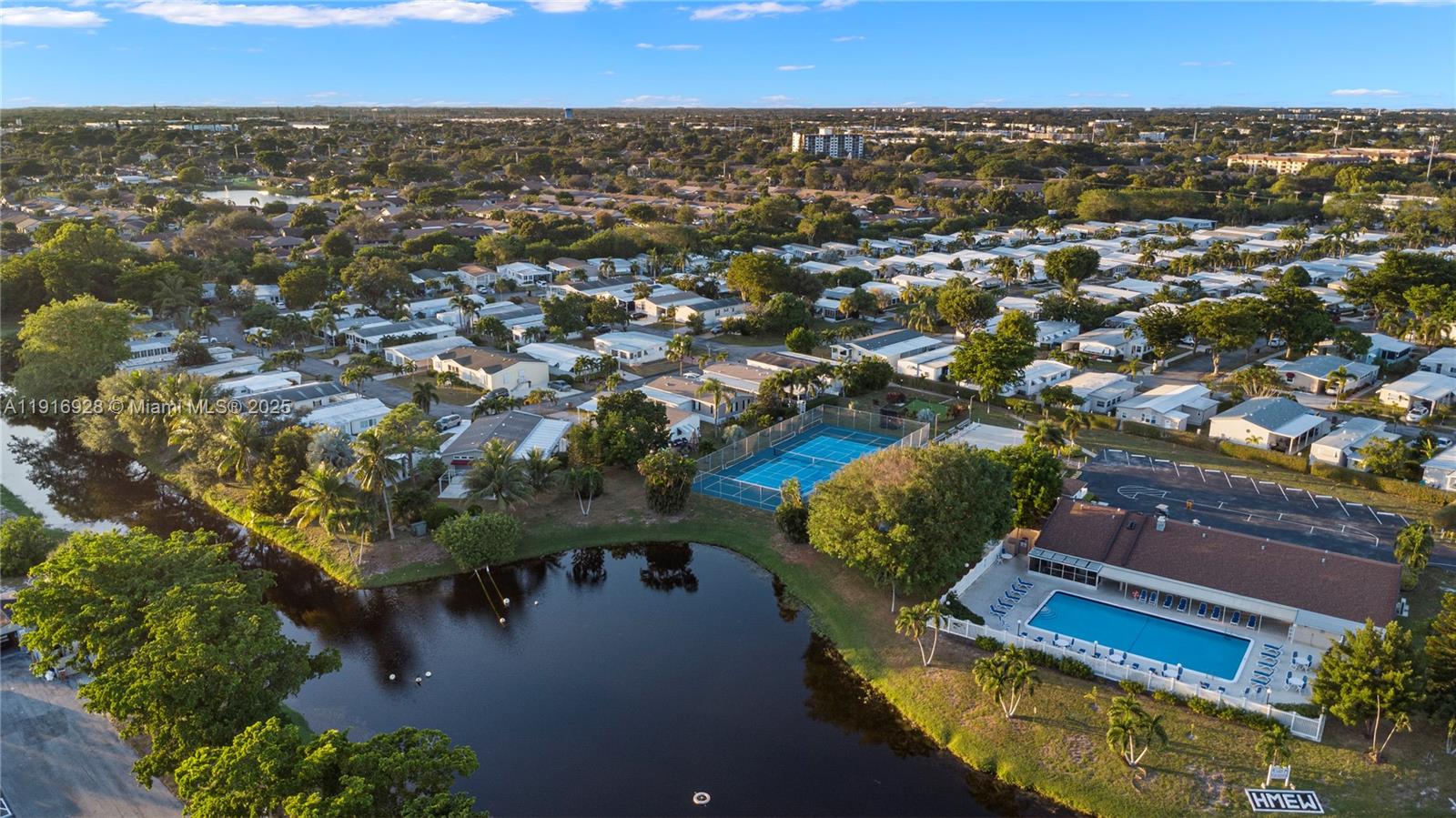 HIGHLAND MEADOWS ESTATES - Residential