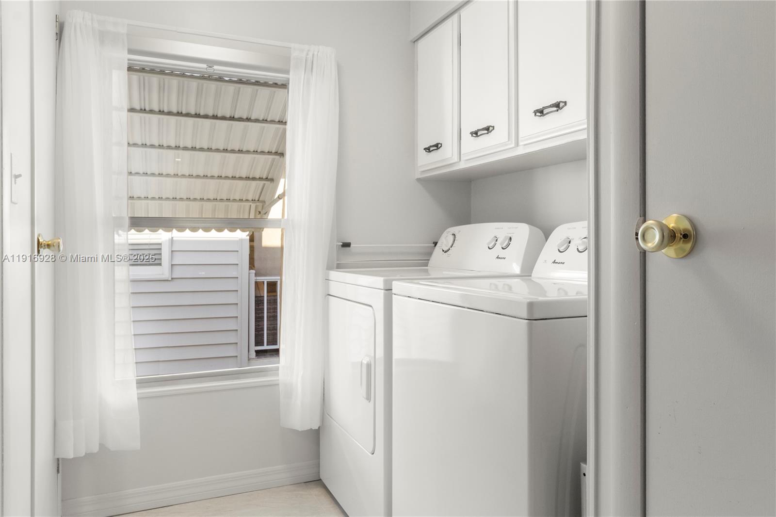 HIGHLAND MEADOWS ESTATES - Residential