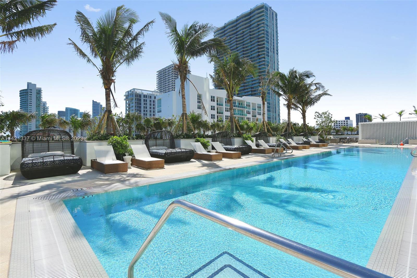 BISCAYNE BEACH CONDO - Residential