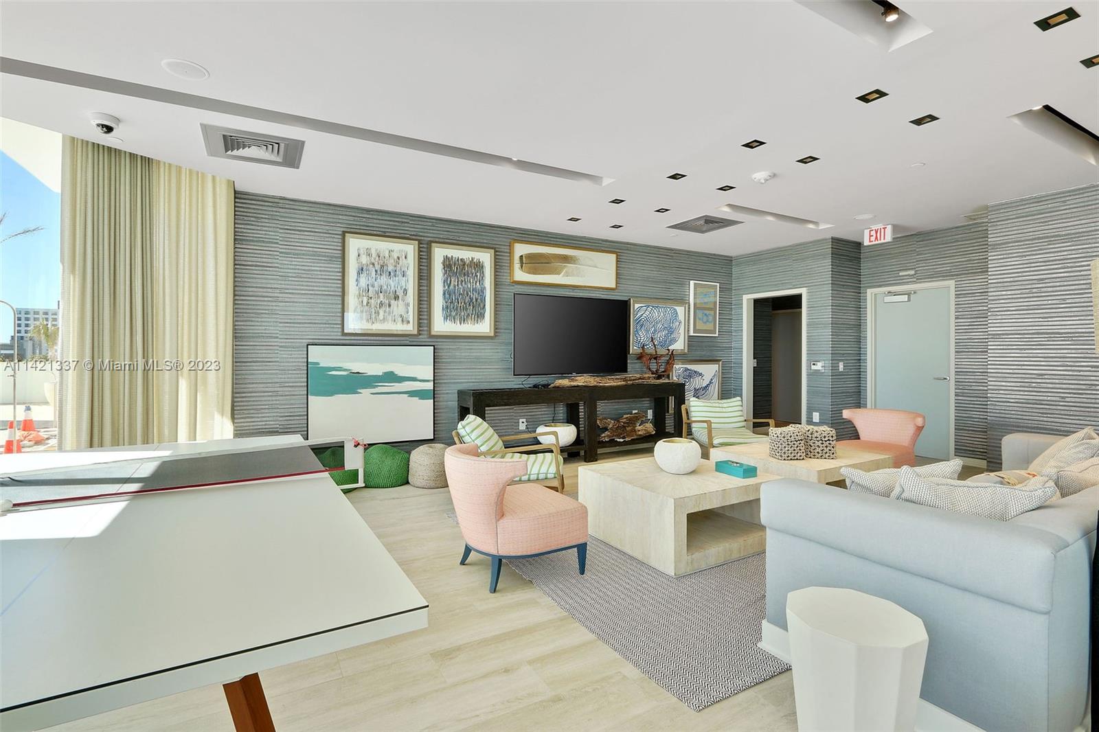 BISCAYNE BEACH CONDO - Residential