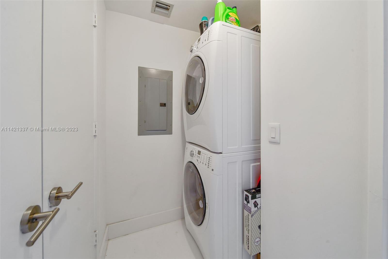 BISCAYNE BEACH CONDO - Residential