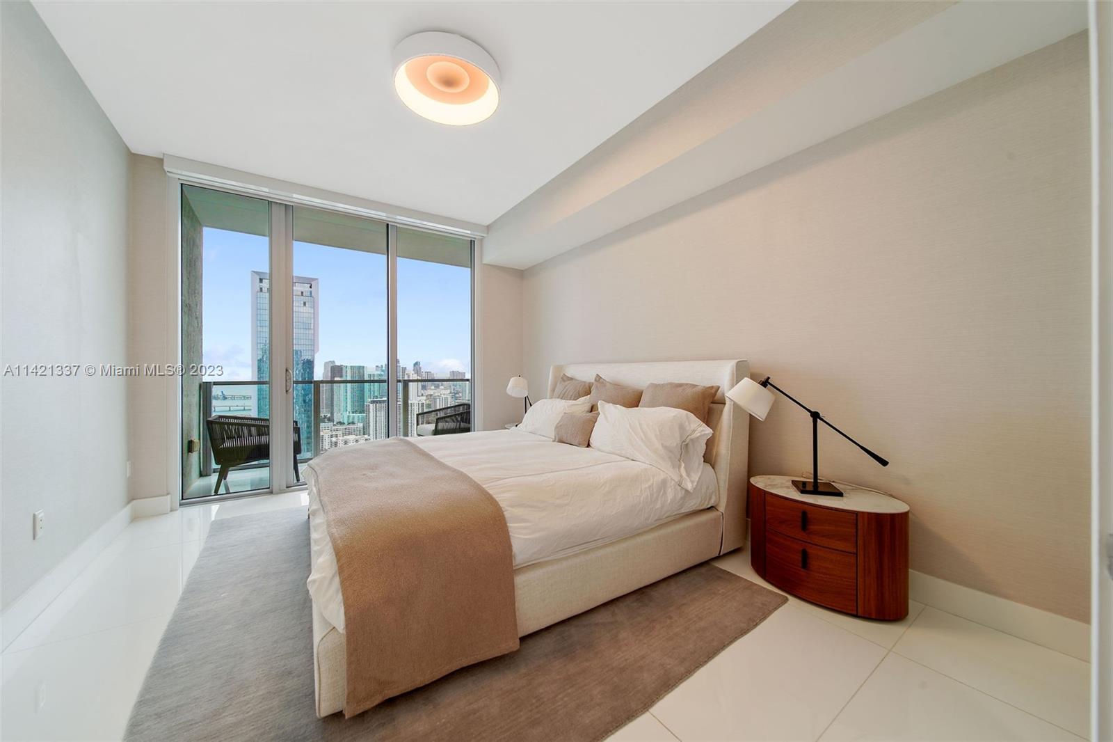 BISCAYNE BEACH CONDO - Residential