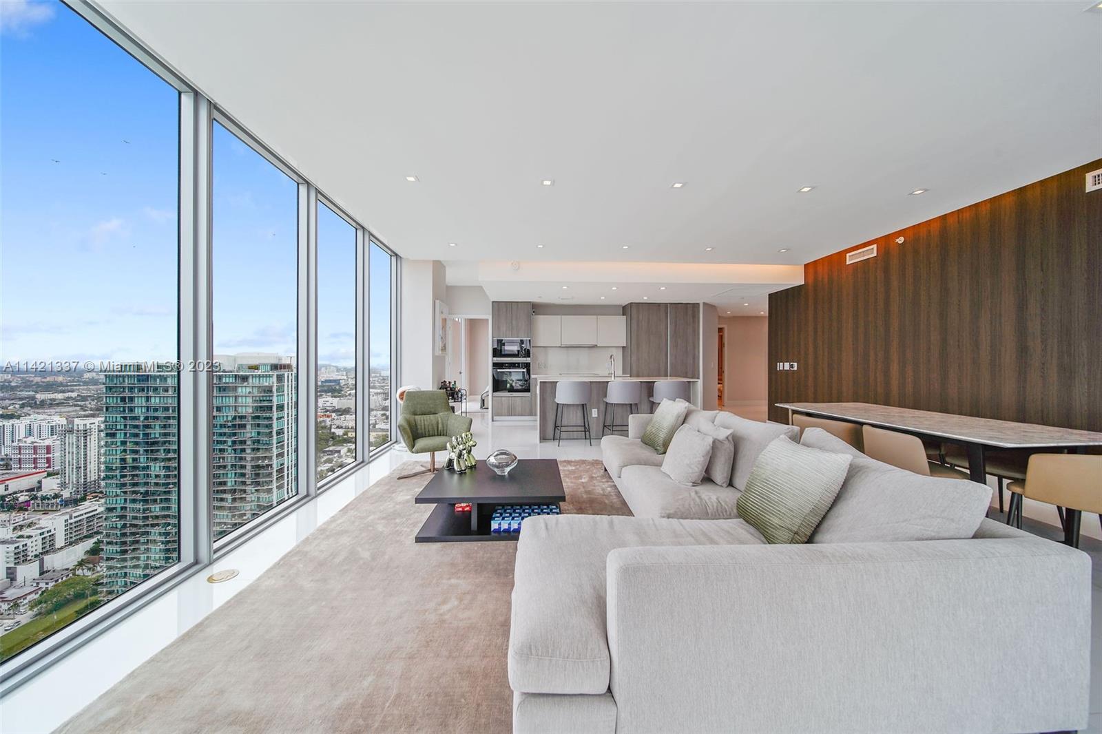 BISCAYNE BEACH CONDO - Residential