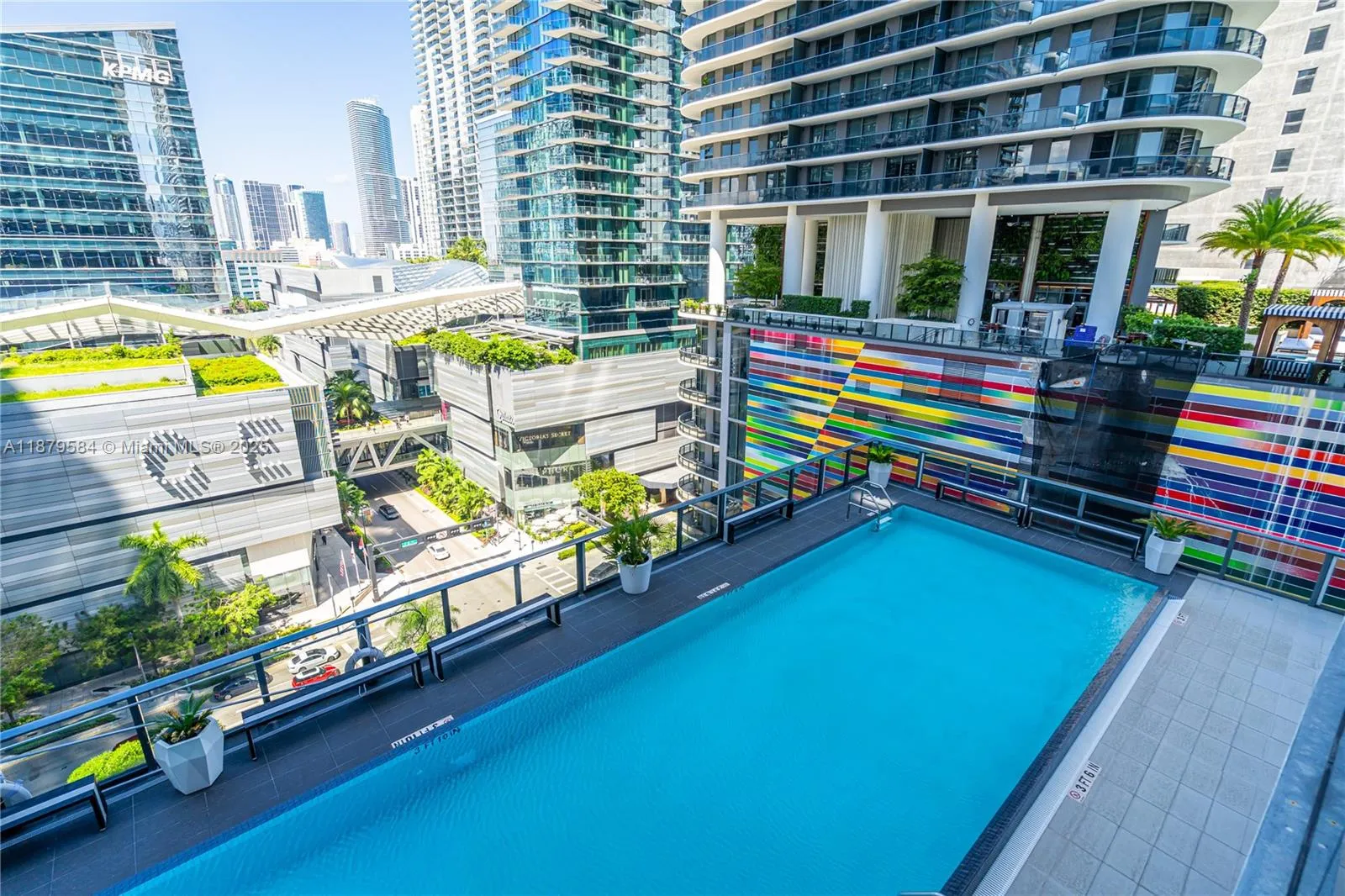 Miami, Florida 33130, United States, 2 Bedrooms Bedrooms, ,2 BathroomsBathrooms,Residential,Active,211092