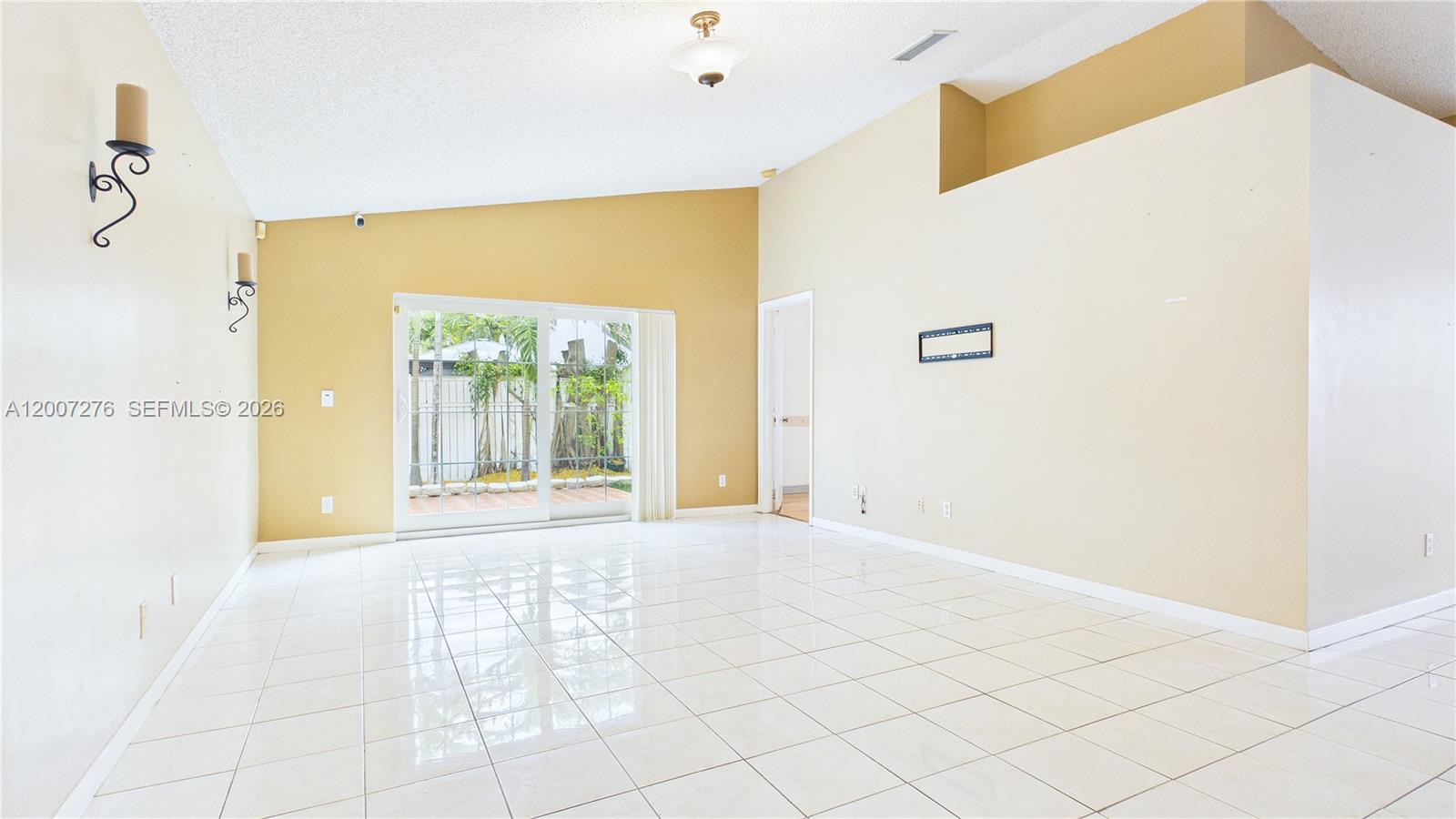 SILVER LAKES PHASE III - Residential