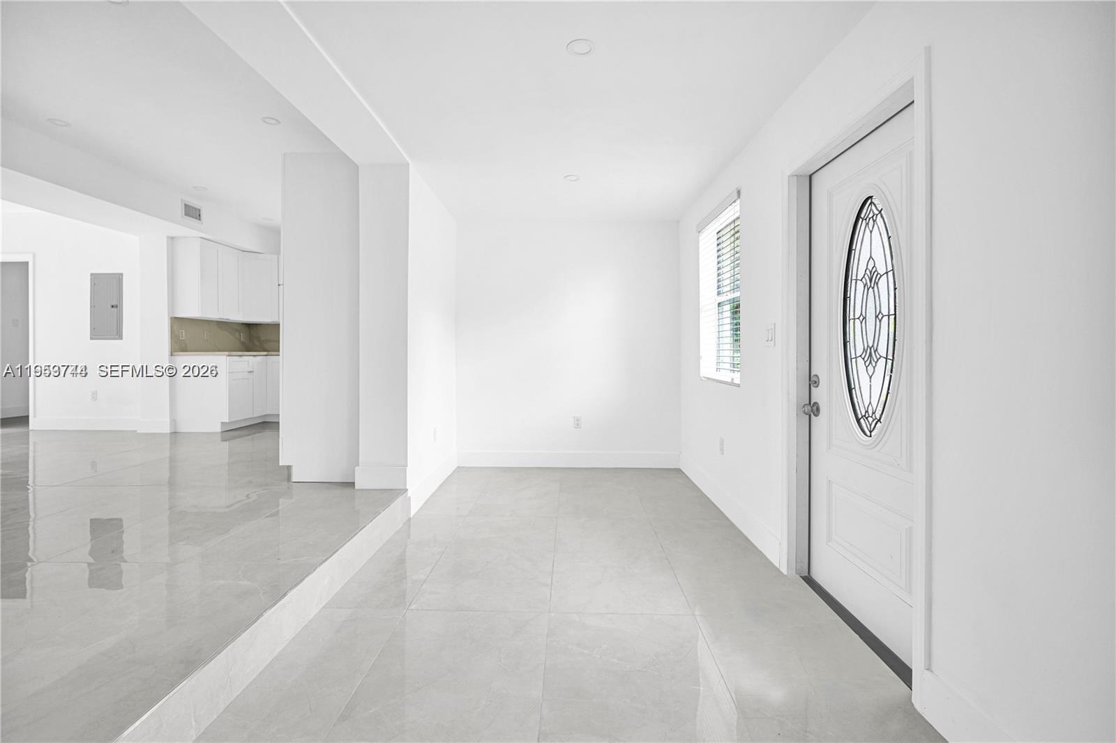 ELEANOR PARK - Residential