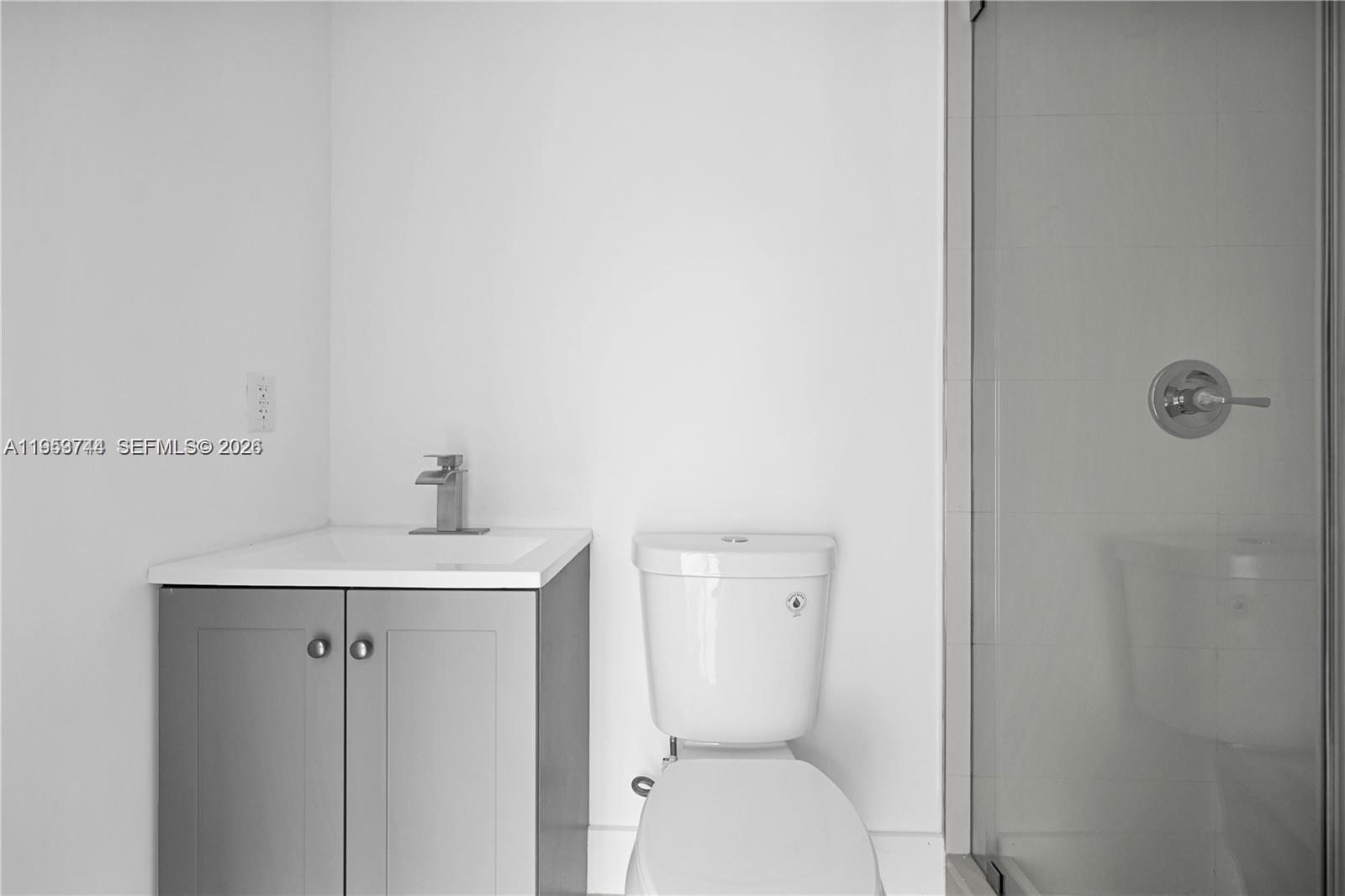 ELEANOR PARK - Residential