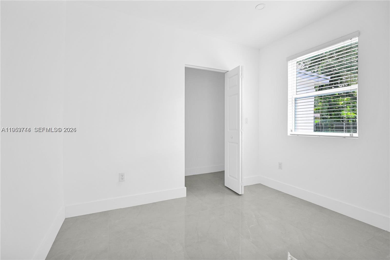 ELEANOR PARK - Residential