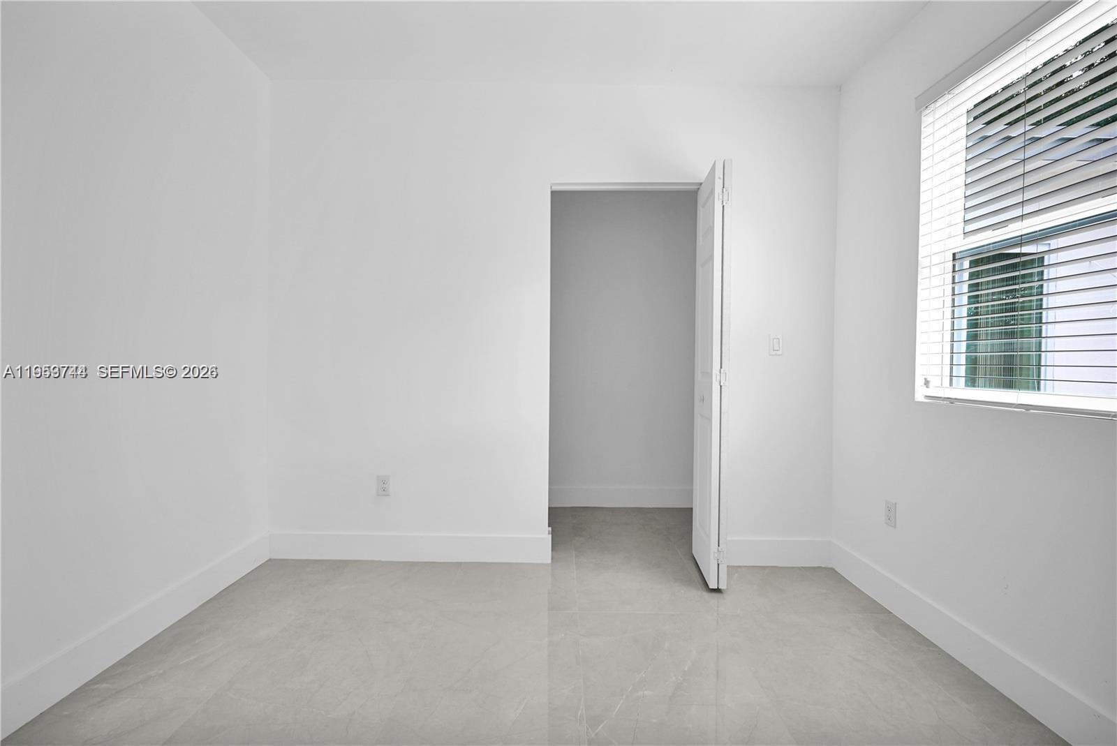 ELEANOR PARK - Residential