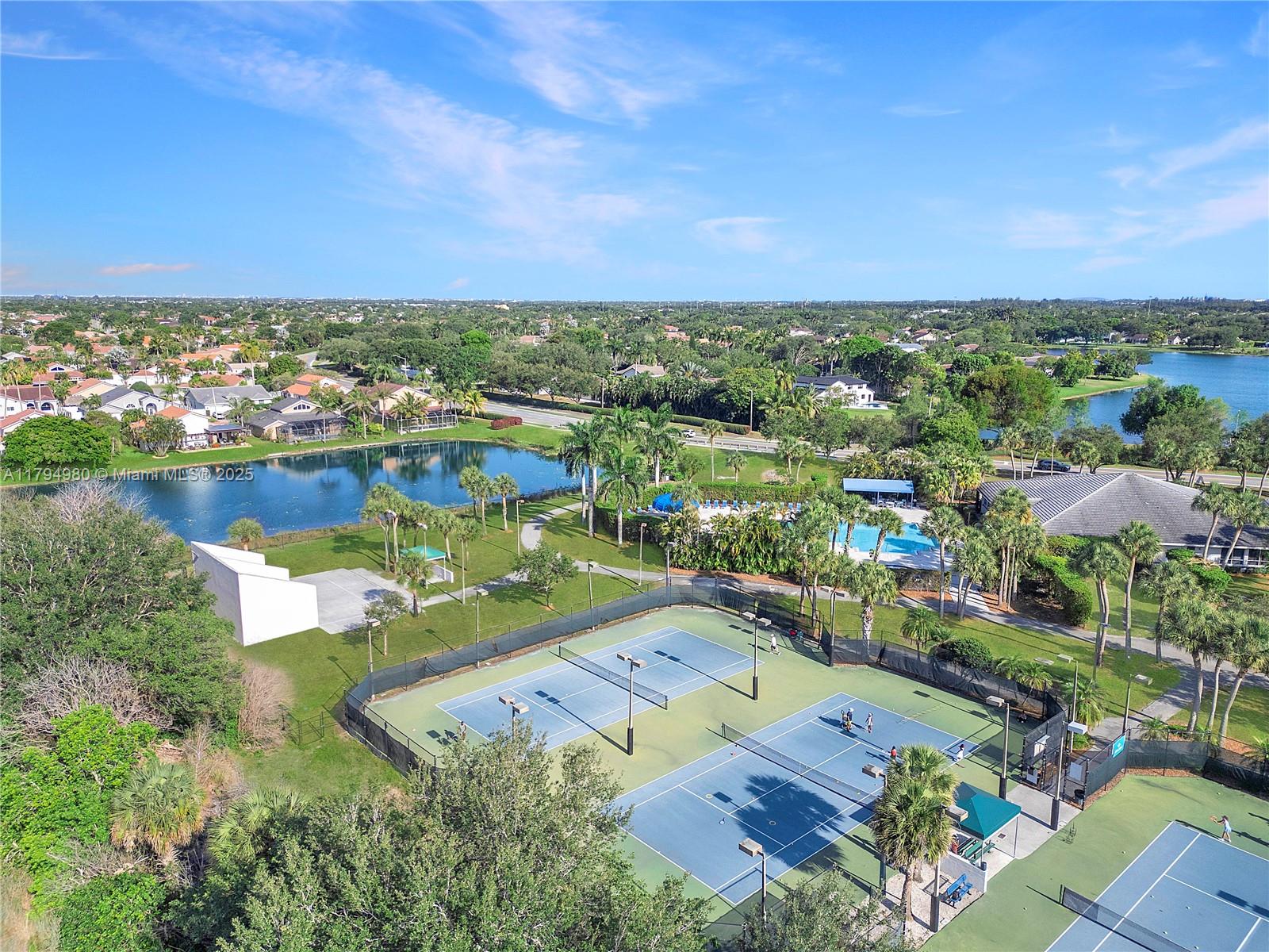 CHAPEL TRAIL REPLAT - Residential