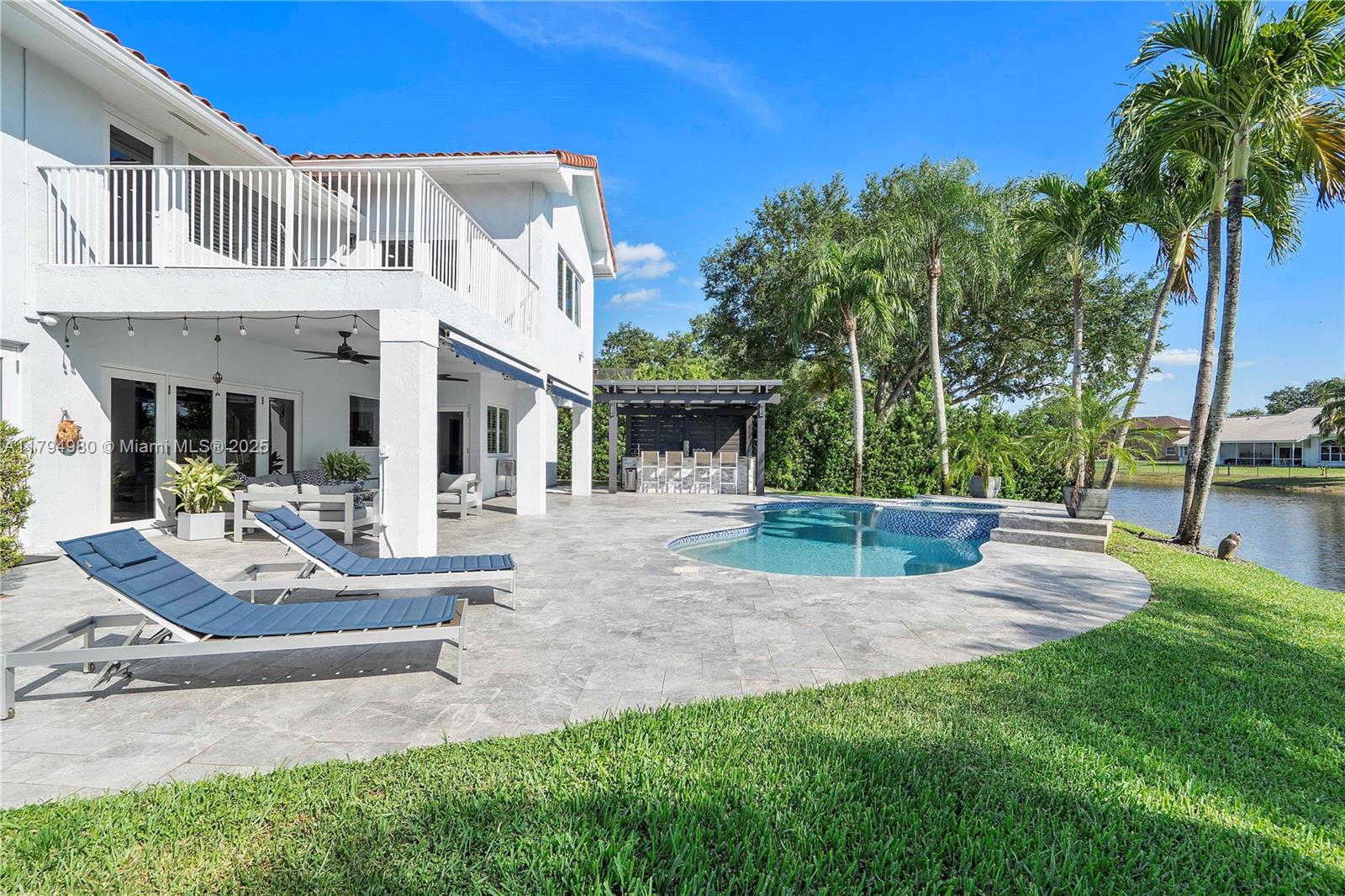 CHAPEL TRAIL REPLAT - Residential