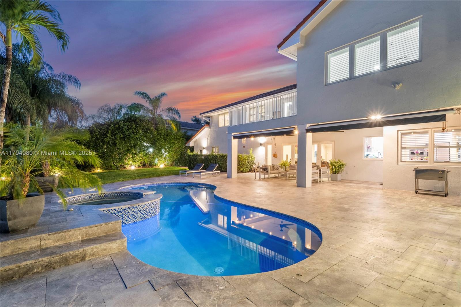 CHAPEL TRAIL REPLAT - Residential