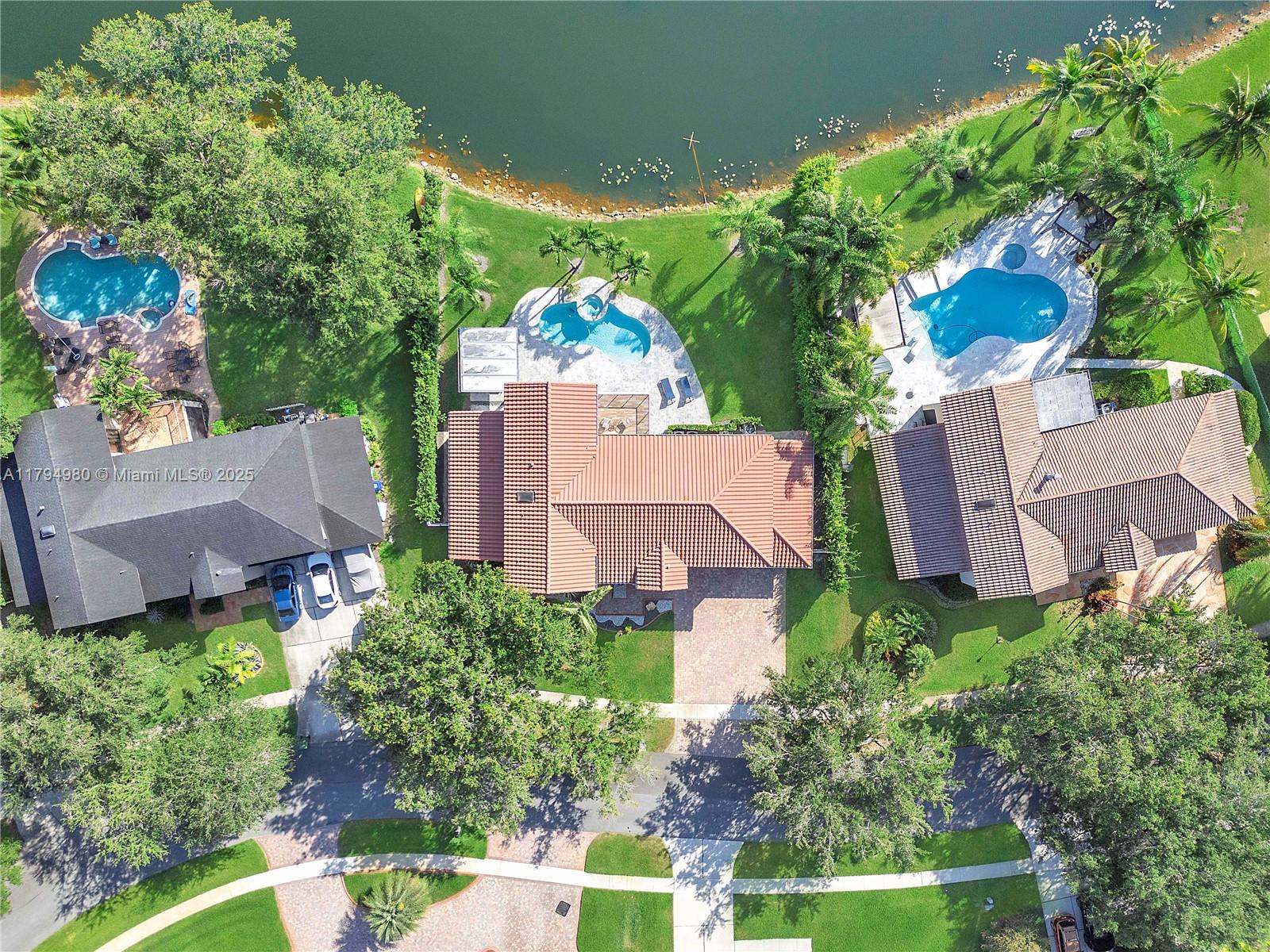 CHAPEL TRAIL REPLAT - Residential