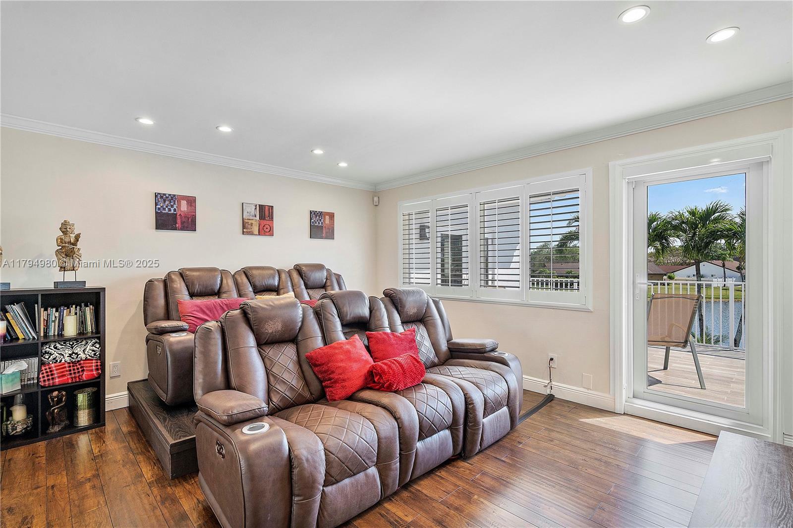 CHAPEL TRAIL REPLAT - Residential