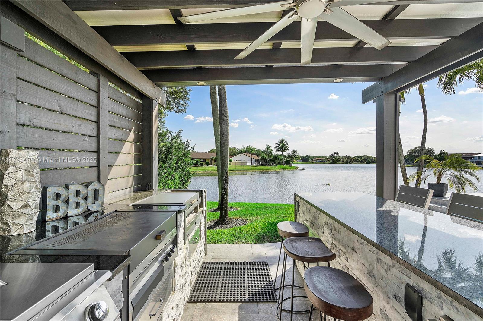 CHAPEL TRAIL REPLAT - Residential