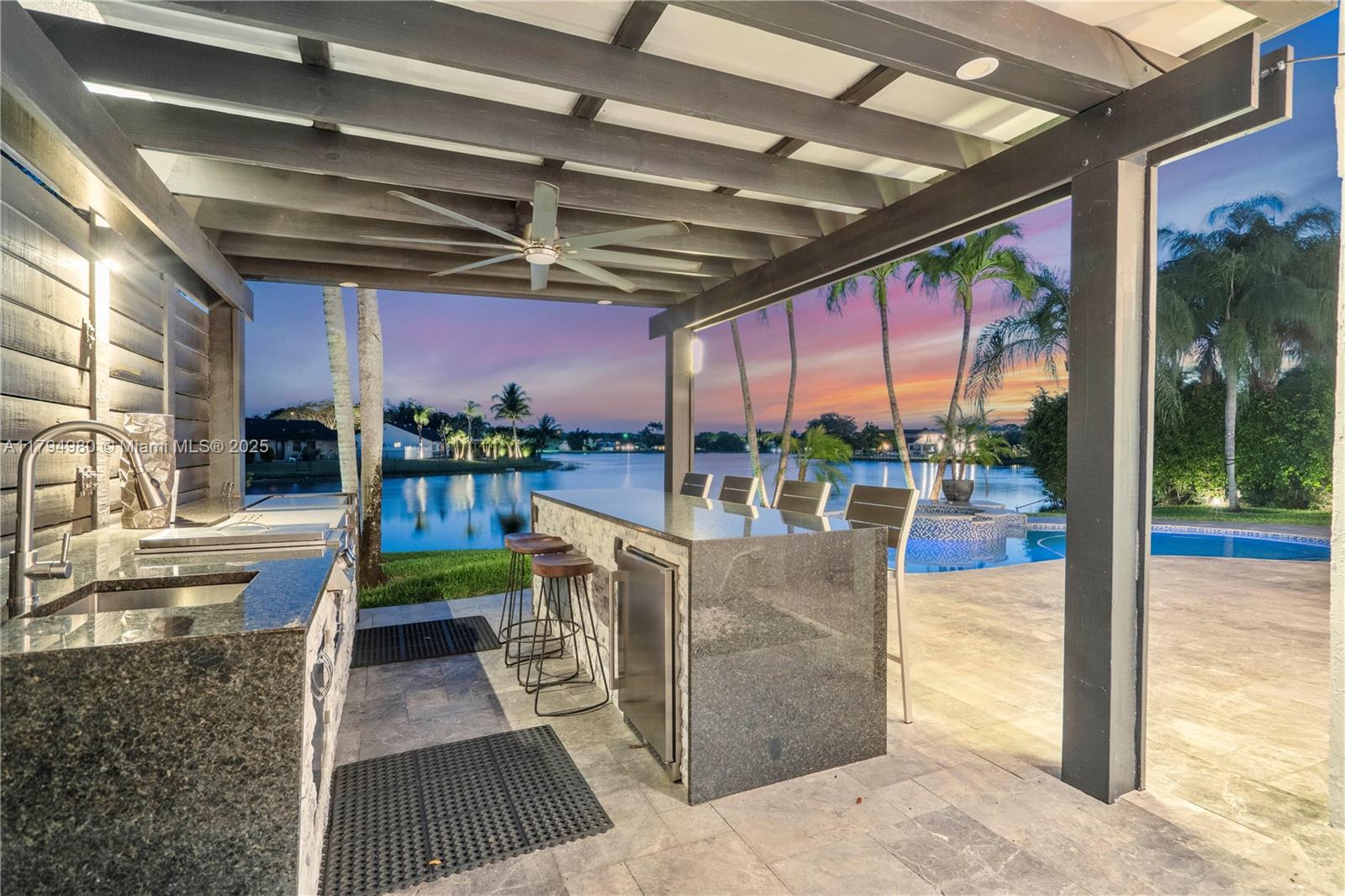 CHAPEL TRAIL REPLAT - Residential
